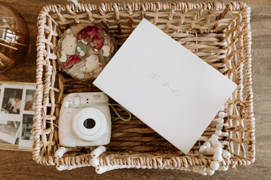 a custom linen wedding album 