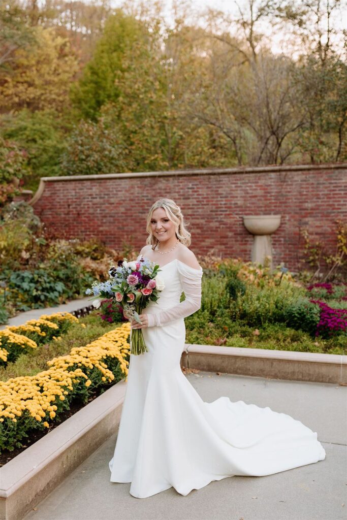 Bridal portrait at Lauritzen Gardens wedding.